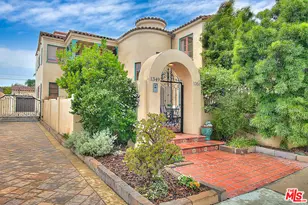 1349 Meadowbrook Ave, Los Angeles, CA 90019 - Photo 1