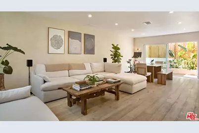 9015 Cynthia St #3, West Hollywood, CA 90069 - Photo 1