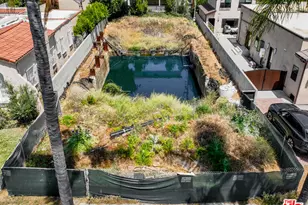 340 N Edinburgh Ave, Los Angeles, CA 90048 - Photo 1