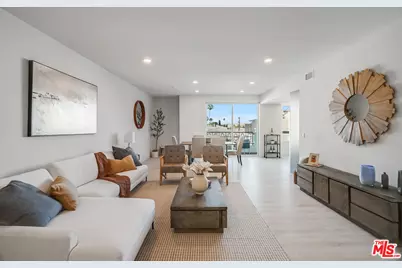 1021 S Shenandoah St #204, Los Angeles, CA 90035 - Photo 1