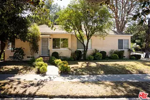 10454 Moorpark St, Toluca Lake, CA 91602 - Photo 1