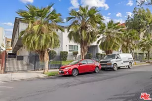 5427 Carlton Way, Los Angeles, CA 90027 - Photo 1