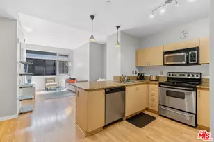 630 6th St, Los Angeles, CA 90017 - Photo 1