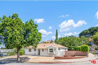 10101 Roscoe Blvd, Los Angeles, CA 91352 - Photo 1