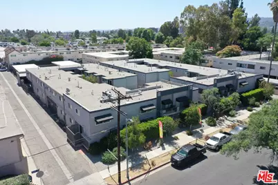 5720 Yolanda Ave, Tarzana, CA 91356 - Photo 1