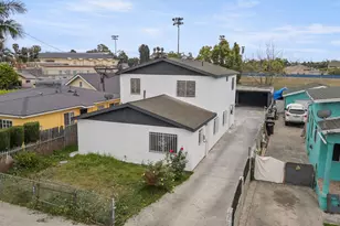 1346 E 83rd St, Los Angeles, CA 90001 - Photo 1