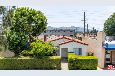 1422 W Glenoaks Blvd, Glendale, CA 91201 - Photo 1