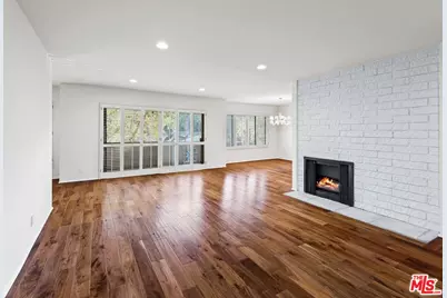 853 S Le Doux Rd #104, Los Angeles, CA 90035 - Photo 1