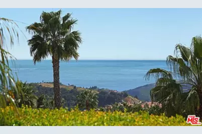 16652 Via Pacifica, Pacific Palisades, CA 90272 - Photo 1
