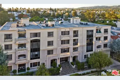 107 N Swall Dr #203, Los Angeles, CA 90048 - Photo 1