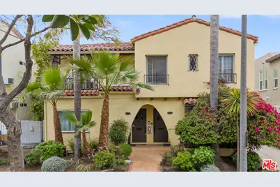 458 N Genesee Ave, Los Angeles, CA 90036 - Photo 1