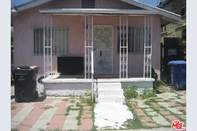 9607 S Evers Ave, Los Angeles, CA 90002 - Photo 1