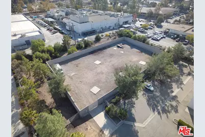 670 Lawrence, Newbury Park, CA 91320 - Photo 1