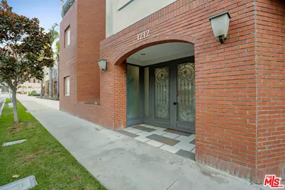 1212 McClellan #Ph3, Los Angeles, CA 90025 - Photo 1