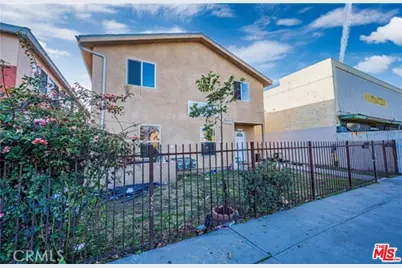 10605 Avalon Blvd #7.5, Los Angeles, CA 90003 - Photo 1