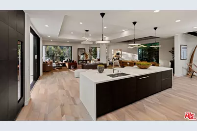 505 Barrington Ave #100, Los Angeles, CA 90049 - Photo 1