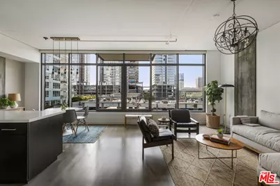 1100 S Hope St #704, Los Angeles, CA 90015 - Photo 1