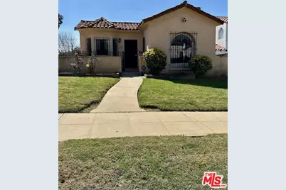 4472 W 62nd St, Los Angeles, CA 90043 - Photo 1