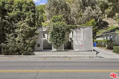 1006 N Beverly Glen Blvd, Los Angeles, CA 90077 - Photo 1