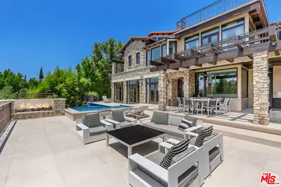 2175 Summitridge Dr, Beverly Hills, CA 90210 - Photo 1