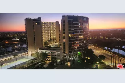 4265 Marina City Dr #815, Marina del Rey, CA 90292 - Photo 1