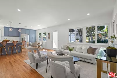 2212 Navy St, Santa Monica, CA 90405 - Photo 1