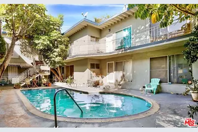 941 N San Vicente Blvd #9, West Hollywood, CA 90069 - Photo 1