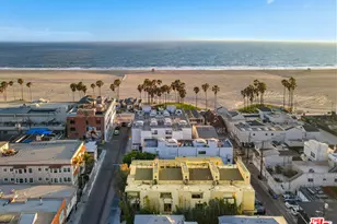 25 Brooks Ave, Venice, CA 90291 - Photo 1