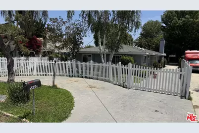 5902 Calvin Ave, Tarzana, CA 91356 - Photo 1
