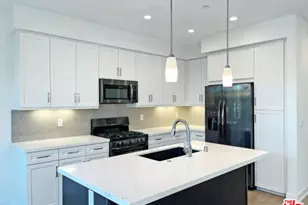 7105 Tampa Ave, Reseda, CA 91335 - Photo 1