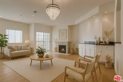 852 N Poinsettia Pl #5, Los Angeles, CA 90046 - Photo 1