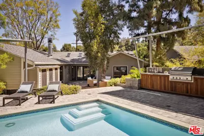 4883 Excelente Dr, Woodland Hills, CA 91364 - Photo 1