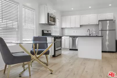 933 N Fairfax Ave #1, West Hollywood, CA 90046 - Photo 1