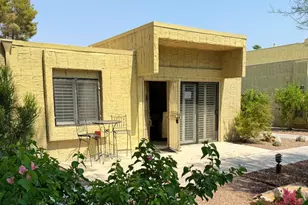 5304 Los Coyotes Dr, Palm Springs, CA 92264 - Photo 1