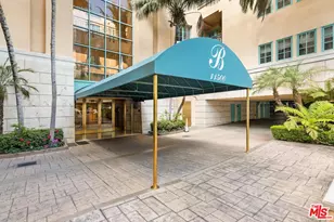 11500 San Vicente Blvd, Los Angeles, CA 90049 - Photo 1