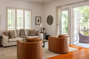 138 Channel Pointe Mall, Marina del Rey, CA 90292 - Photo 1