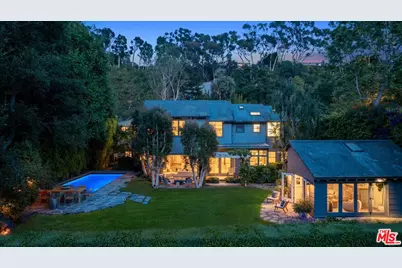 761 Latimer Rd, Santa Monica, CA 90402 - Photo 1