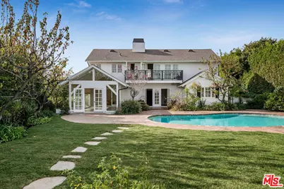 1110 Stradella Rd, Los Angeles, CA 90077 - Photo 1