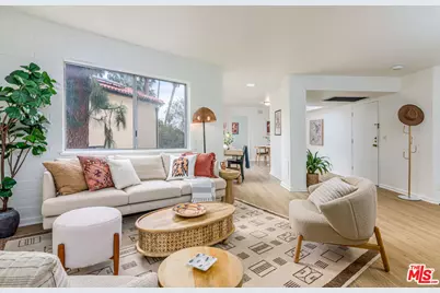 2260 N Cahuenga Blvd #305, Los Angeles, CA 90068 - Photo 1