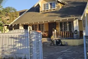 432 W 49th St, Los Angeles, CA 90037 - Photo 1