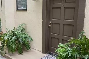 913 17th St, Santa Monica, CA 90403 - Photo 1