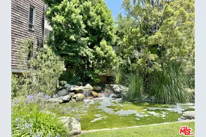 950 N Kings Rd #205, West Hollywood, CA 90069 - Photo 1