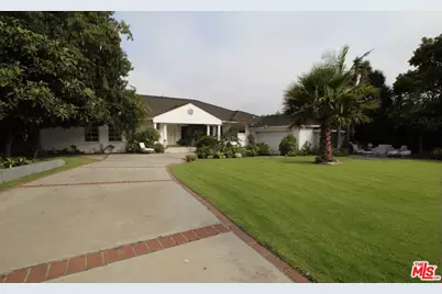 13716 W Sunset Blvd, Pacific Palisades, CA 90272 - Photo 1