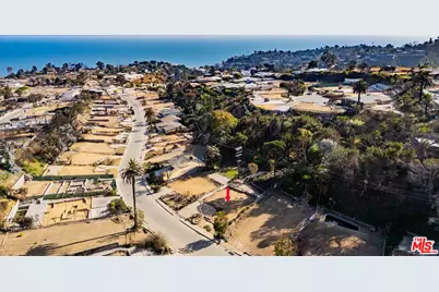 747 Jacon Way, Pacific Palisades, CA 90272 - Photo 1