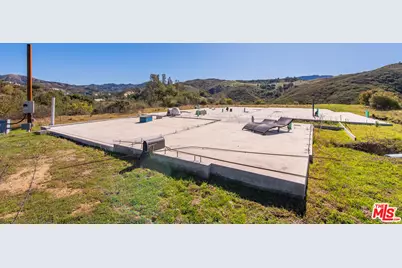 2397 Stokes Canyon Rd, Calabasas, CA 91302 - Photo 1