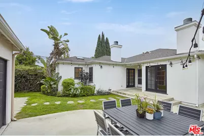 1926 Greenfield Ave, Los Angeles, CA 90025 - Photo 1