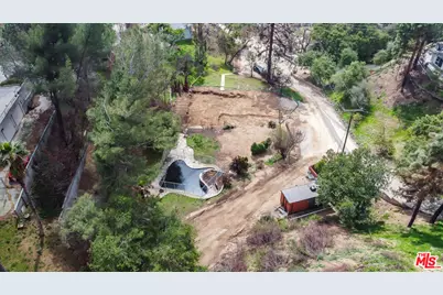 1611 Woodglen Ln, Altadena, CA 91001 - Photo 1