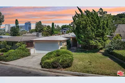 3684 Willowcrest Ave, Studio City, CA 91604 - Photo 1