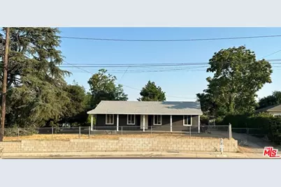 499 E 12th St, Beaumont, CA 92223 - Photo 1