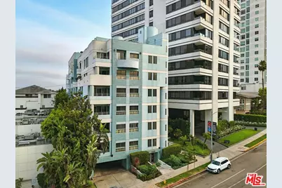 10336 Wilshire Blvd #401, Los Angeles, CA 90024 - Photo 1